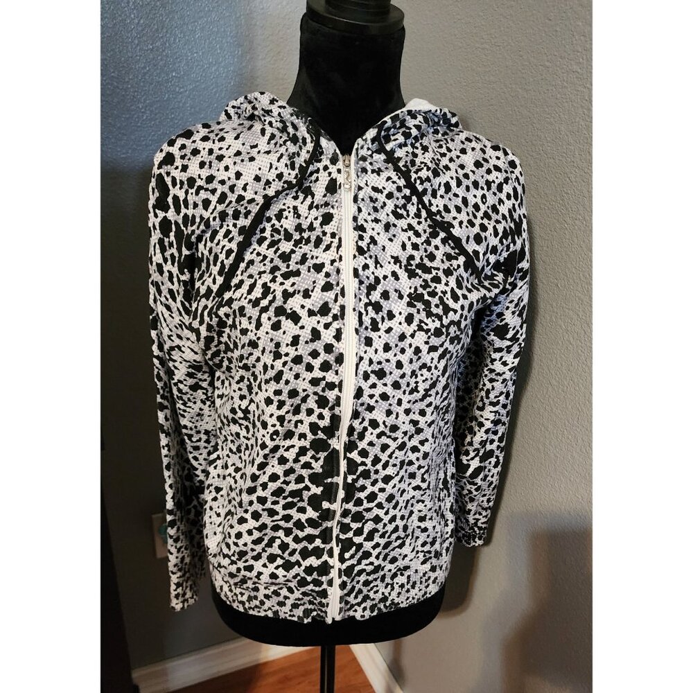 Soma intimates Black & White Animal‎ Print Zip-Up Hoodie Medium Rhinestone Pull